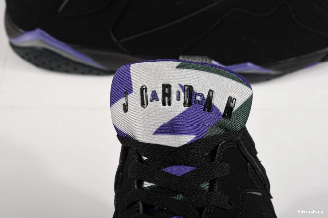 One Kick Jordan Air 7 304775-053 Retro Allen Bucks Ray 0714